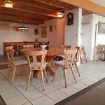 Restaurant Waldrand, Hotel Isenfluh