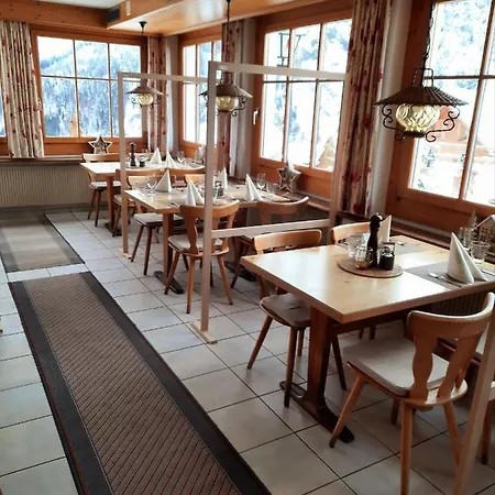 Restaurant Waldrand, Szálloda Isenfluh
