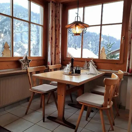 Restaurant Waldrand, * Isenfluh