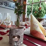 Restaurant Waldrand, 酒店 *