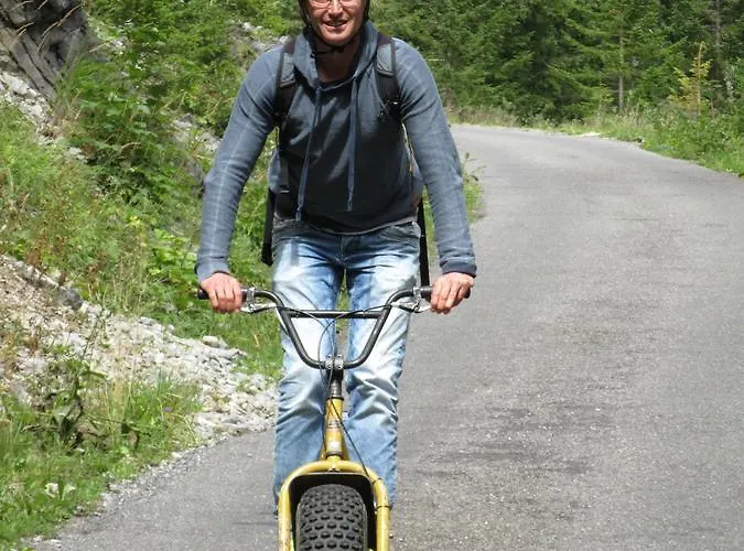 Restaurant Waldrand, *