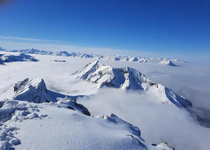 Restaurant Waldrand , * Isenfluh